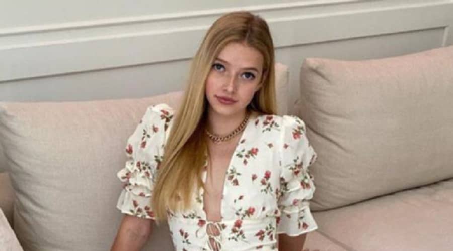Who Is Apple Martin? Bio, Age, Parents, Celebrity Kids, Height