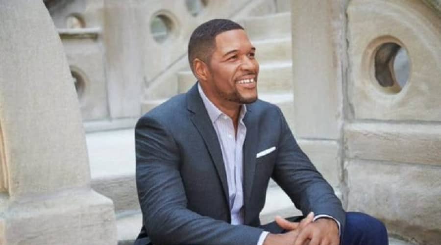 Michael Strahan Is He Gay Is He Dating Or In A Relationship 